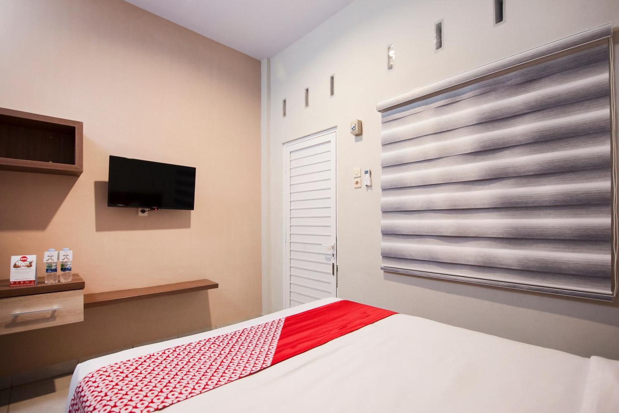 Oyo 725 My Arm Home & Stay Medan Exterior foto
